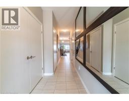 933 ROBERT FERRIE Drive - 32
