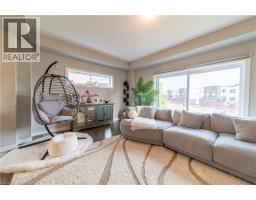 933 ROBERT FERRIE Drive - 35