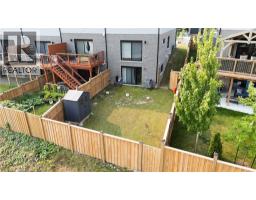 933 ROBERT FERRIE Drive - 39