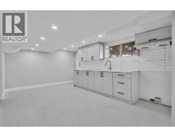 84 AVALON Place - 24