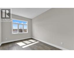 800 GARDEN COURT Crescent - 14