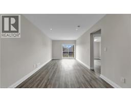800 GARDEN COURT Crescent - 16
