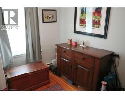 1177 YORK Street - 12