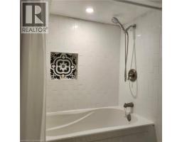 1177 YORK Street - 24