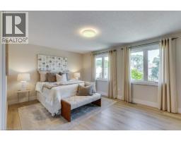 246 MARTINET Avenue - 25