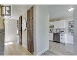 246 MARTINET Avenue - 5