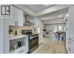 246 MARTINET Avenue - 9