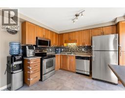 61 MADELEINE Street - 10