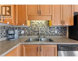 61 MADELEINE Street - 11