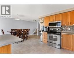 61 MADELEINE Street - 12
