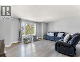 61 MADELEINE Street - 16
