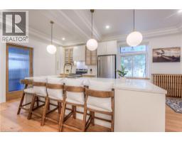 102 WILLIAM Street W - 14
