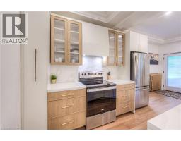 102 WILLIAM Street W - 16