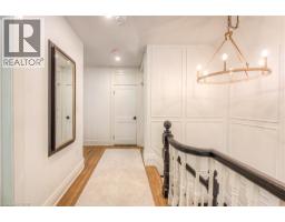 102 WILLIAM Street W - 24