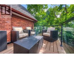 102 WILLIAM Street W - 32