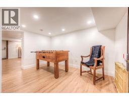 102 WILLIAM Street W - 37