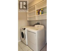 12 POPLAR Drive UnitNo. 35 - 10