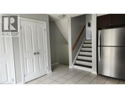12 POPLAR Drive UnitNo. 35 - 4