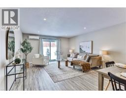 14 MALCOLM Crescent - 14
