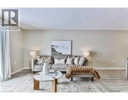14 MALCOLM Crescent - 15