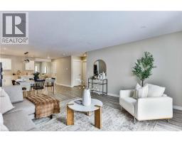 14 MALCOLM Crescent - 16