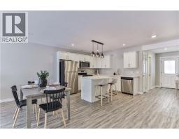 14 MALCOLM Crescent - 5