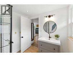 6 OLD HILL Road - 30