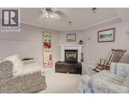 12 BRADBURY Crescent - 25