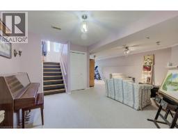 12 BRADBURY Crescent - 28