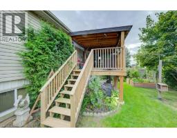 12 BRADBURY Crescent - 35