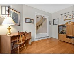 20 ANGLEROCK Drive - 17