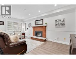 20 ANGLEROCK Drive - 21