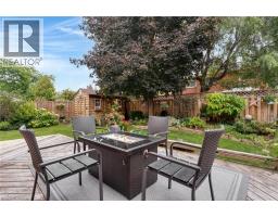 20 ANGLEROCK Drive - 46