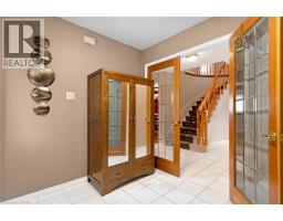 20 ANGLEROCK Drive - 6