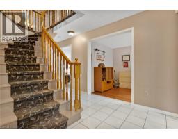 20 ANGLEROCK Drive - 8