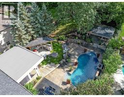8 MEADOWLEA Court - 4