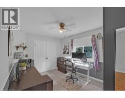 8 MEADOWLEA Court - 7