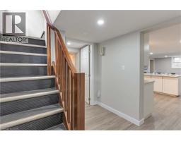 82 SOUTHMOOR Drive - 21