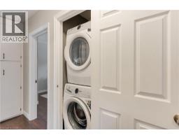 82 SOUTHMOOR Drive - 35