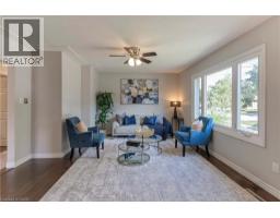 82 SOUTHMOOR Drive - 5