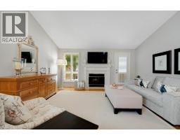 15 QUINTE Crescent UnitNo. 15 - 13