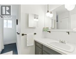 210 NORTHLAKE Drive - 21