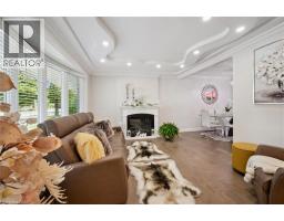 317 GREENBROOK Drive - 10