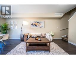 70 WILLOWRUN Drive UnitNo. B2 - 7