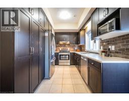 70 WILLOWRUN Drive UnitNo. B2 - 9