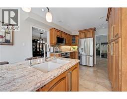 477 BURNETT Avenue - 12