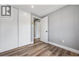 219 KINGSWOOD Drive UnitNo. 18 - 17