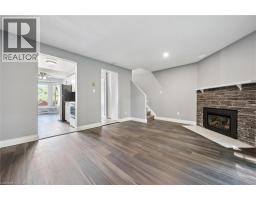 219 KINGSWOOD Drive UnitNo. 18 - 8