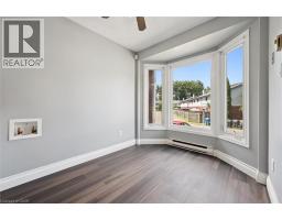 219 KINGSWOOD Drive UnitNo. 18 - 9