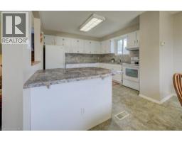 410 LOUISE Avenue N - 16